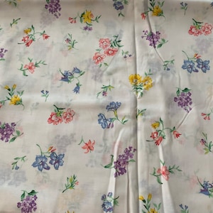 Rural Estate Seamstress Stash Stone Chimneys Vintage 1980&#39;s Cranston Purple Pink Yellow Floral Cotton Dress Quilt Fabric HALF Yard