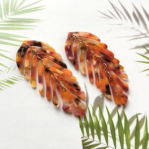 4 PCS 30*75mm Leaf Charms Tortoise Leaf shape Cellulose Acetate Colorful Charm Plastic Pendant Resin Acrylic Pendant DIY Jewelry Accessories