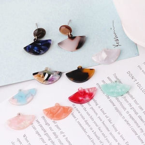 10 pieces Fan shape Charms Cellulose Acetate Charm Pendant, Earring Parts,Earring findings,Earring Pendant,Acetate Acrylic Charms