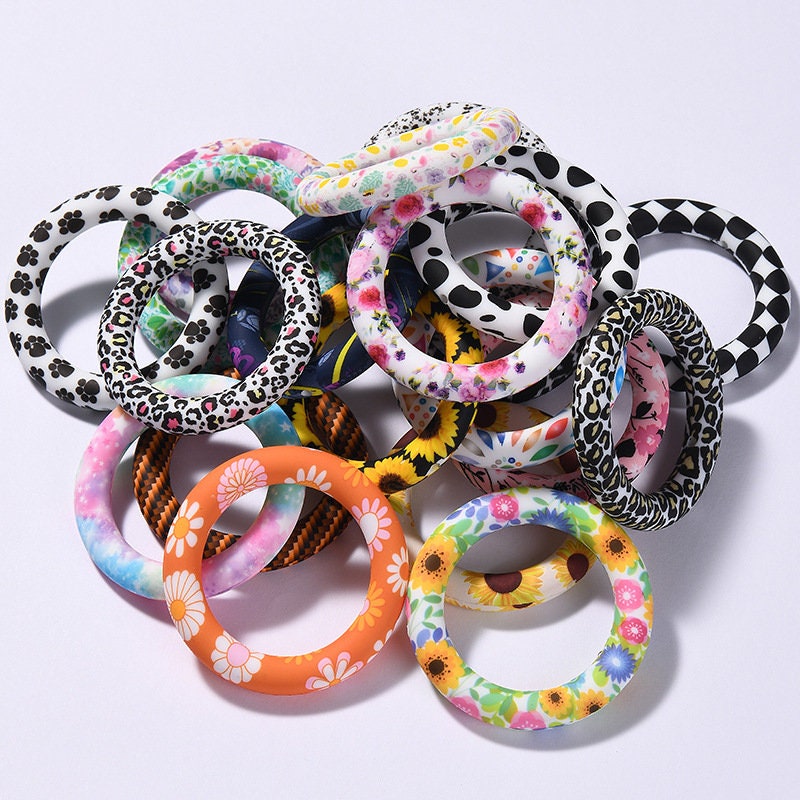 65mm Print Silicone Ring, Silicone beadable O rings, Focal Bead Silicone,Round Silicone Loop with 2 hole, for Car Charm Hanging Ornaments