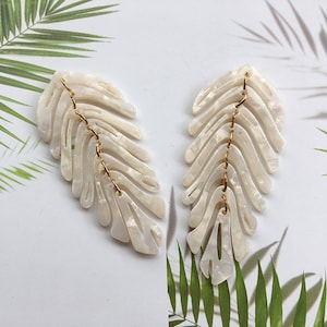 4 PCS 30*75mm Leaf Charms Tortoise Leaf shape Cellulose Acetate Colorful Charm Plastic Pendant Resin Acrylic Pendant DIY Jewelry Accessories