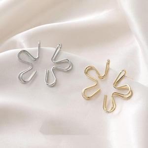 10 pieces 14K Gold Plated Brass Double Flower Petal Stud Earrings, Diy Material Earring Findings, Jewelry making Supplies