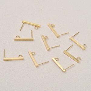 10 stycken guldpläterade örhängen, örhängen med stift, örhängen med metallstift, örhängen med ögla, mässingsstift, örhängesfynd grossist