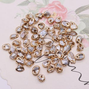 Natural freshwater pearl Pendant, Gold Plated Edged Baroque Pearl Pendant Pearl Charm Loose Pearl Beads，Freeform Natural Baroque Pearl Charm