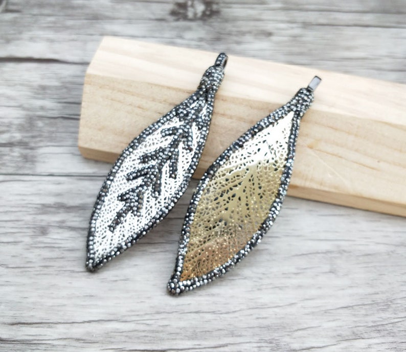 5 Pieces Vintage Hollow leaf Pendants Paved Rhinestone Crystal stone for DIY Necklace jewelry findings Boho charm Gift PD837