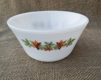 Federal White Milk Glass Mixing Bowl   Salem Maple Leaf Mixing Bowl   9 Inch Double Ring Bowl