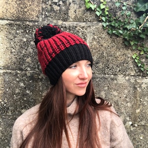Luxurious woolly hat with exagerated wool pom pom/One size/Chunky Knit Woolly Hat/Hand knit hat/Lambswool hat/Winter hat