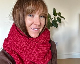 Extra Large luxurious lambswool snood/ Only One Available/One of a kind/Chunky Knit Infinity Scarf/Chunky cowl/Neck warmer/Lambswool snood