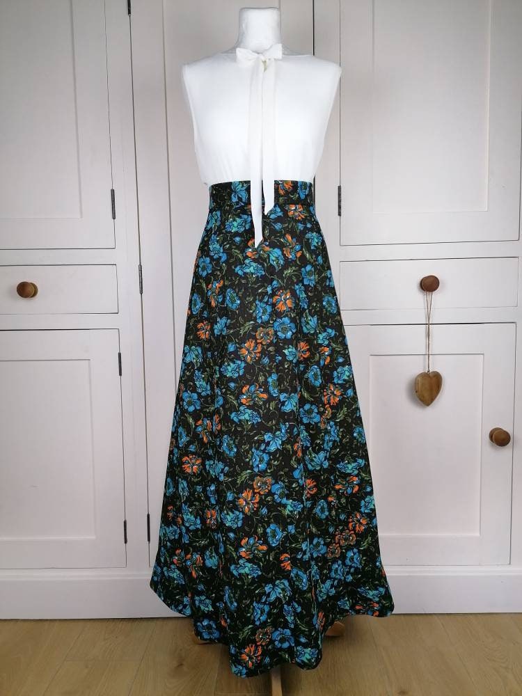 a line maxi