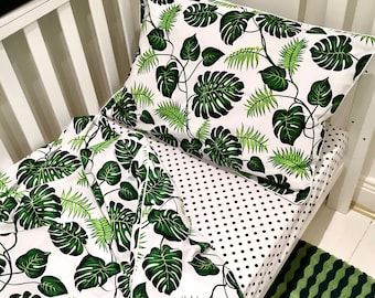 BEDDING LOVED BY KIDS. NATURAL FABRIC Cot Bed Bedding Set . Winter Trees
