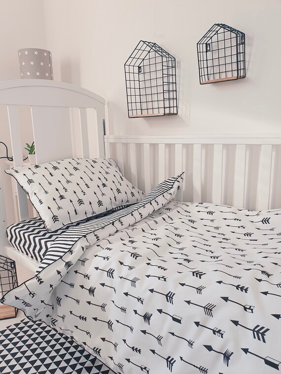 monochrome cot bedding