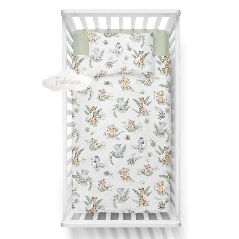 Safari cot bed bedding, baby jungle animals bed linen, giraffe  , nursery jungle decor, kids bedding, Fabricco uk, baby shop uk