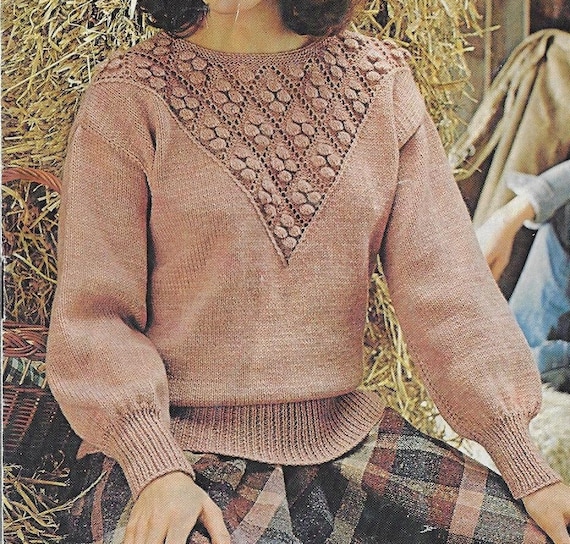Women's Easy Sleeveless Vest Knitting Pattern 14 Ply Chunky Yarn
