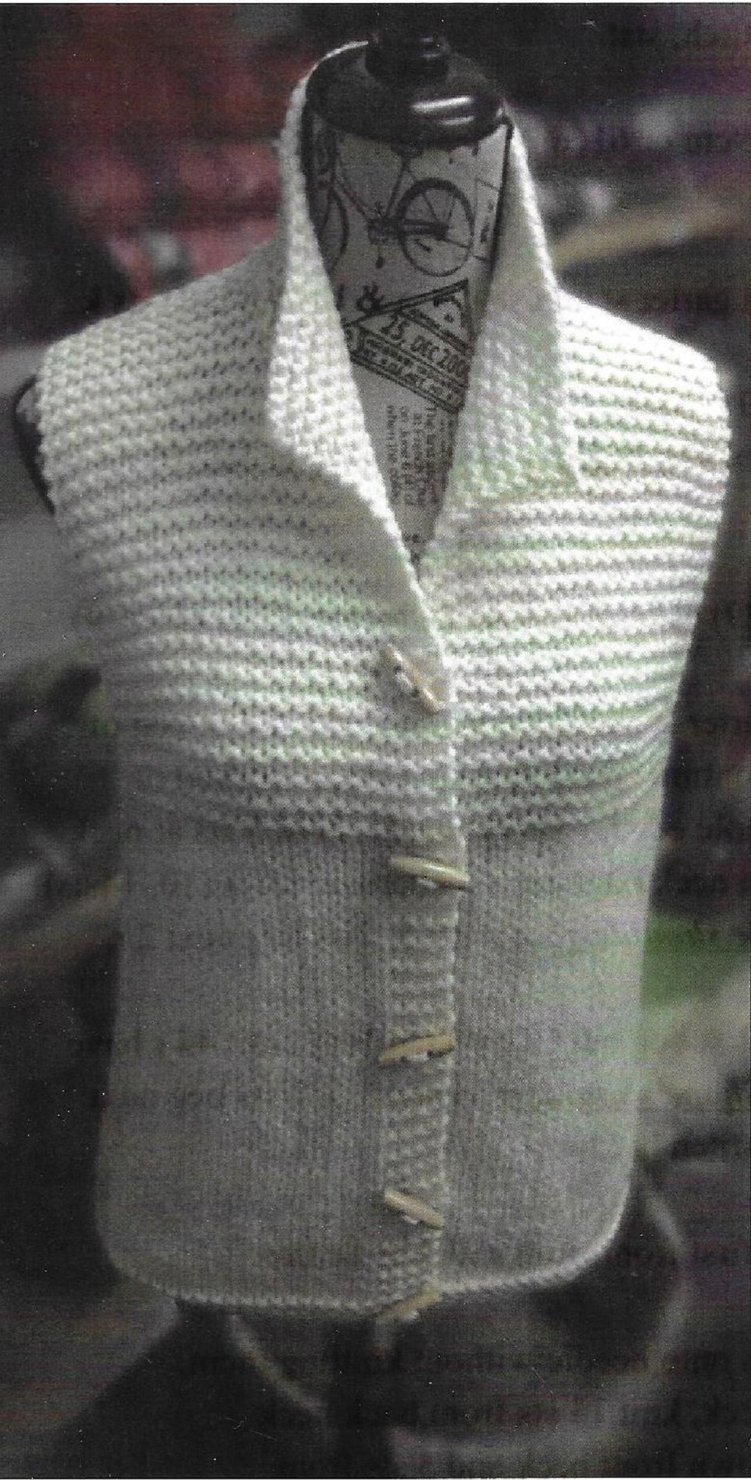 Women's Easy Sleeveless Vest Knitting Pattern 14 Ply Chunky Yarn
