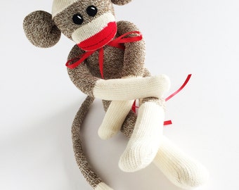 Mono calcetín grande de tacón rojo Rockford: peluche tradicional hecho a mano
