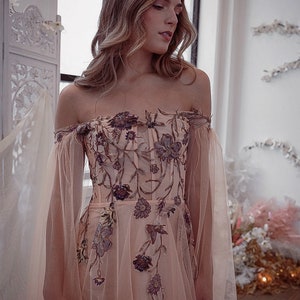 Esme Peach | Off Shoulder Sweetheart Fairytale A-Line Tulle Wedding Dress | Forest Fairy Dress, Woodland Wedding Sample | 3-4 Month Delivery