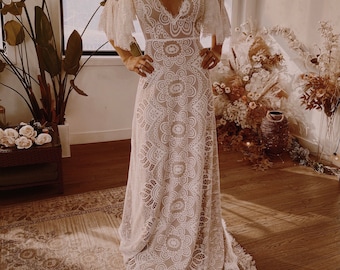 Boho Wedding Dress - Behati / elopement wedding dress / handmade wedding dress  / hippie wedding dress / vintage lace wedding dress SAMPLE