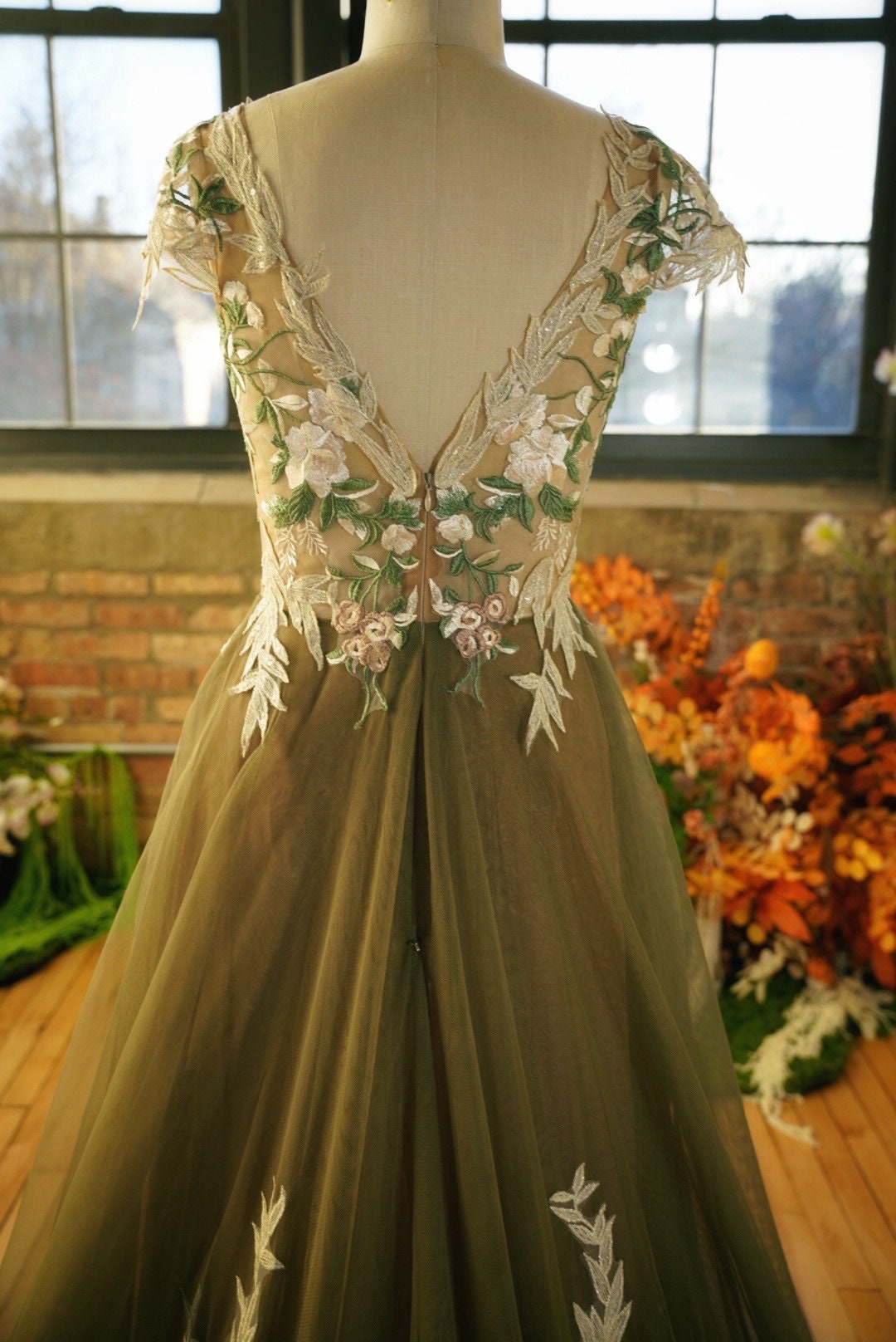 army green wedding dress Olive Green Floral Wedding Dress with Train – FD6142 – Viniodress main image 0