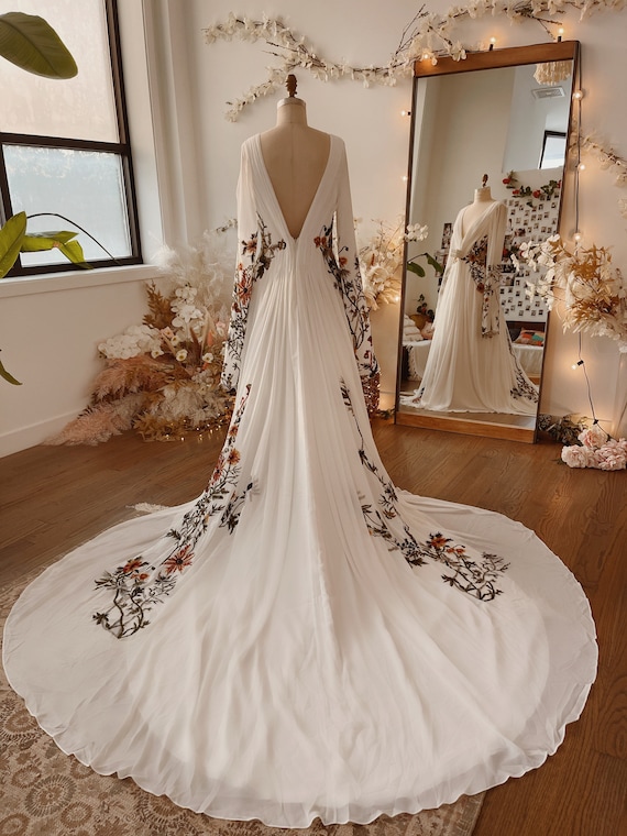 Boho Floral Embroidery Wedding Dress Flower Wedding Dress garden