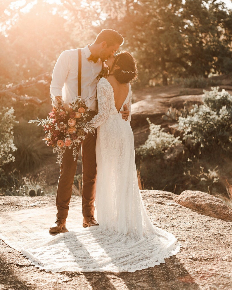 Venedig / Boho Hochzeitskleid / Vintage Spitze Hochzeitskleid / Offener Rücken rückenfrei und lange Ärmel Hochzeitskleid Bild 2