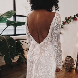 Venice / Bohemian Wedding Dress / Vintage Lace Wedding Dress / Open Back Backless and Long Sleeves Wedding Gown image 9