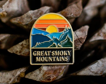 Great Smoky Mountains National Park Retro Hippie Soft Enamel Pin / National Park Souvenir / National Park Collectible Gift