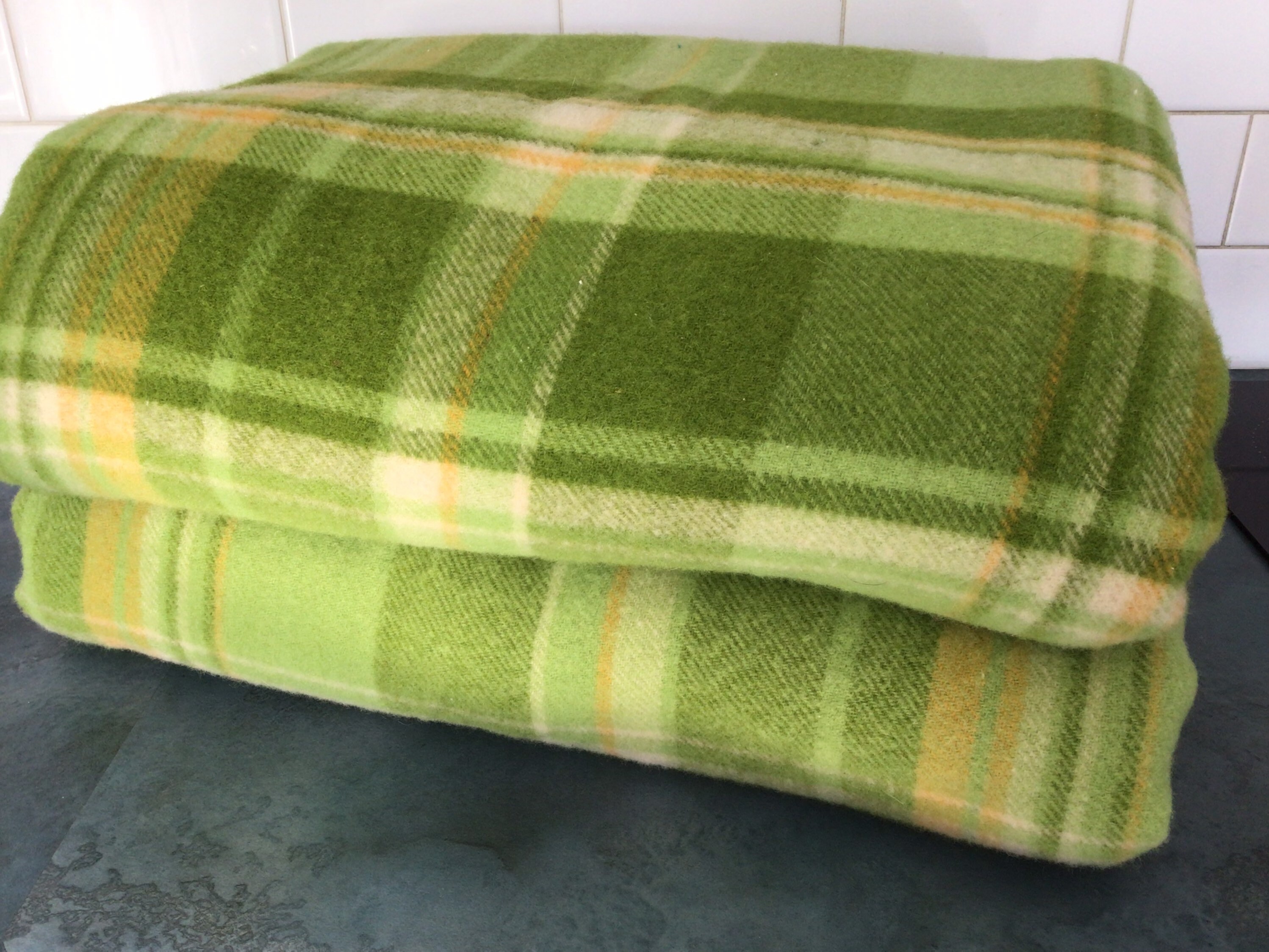 Vintage Australian Wool Blankets Lime & Olive Green Queen Etsy