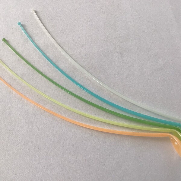 Vintage Pastel Tupperware Parfait Spoons -  Set of Five - 1960's  # 10772