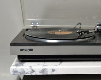 White Engineered Stone Turntable Isolation Platform 18x18x1.25 with Brass Spikes, Record Player Stand