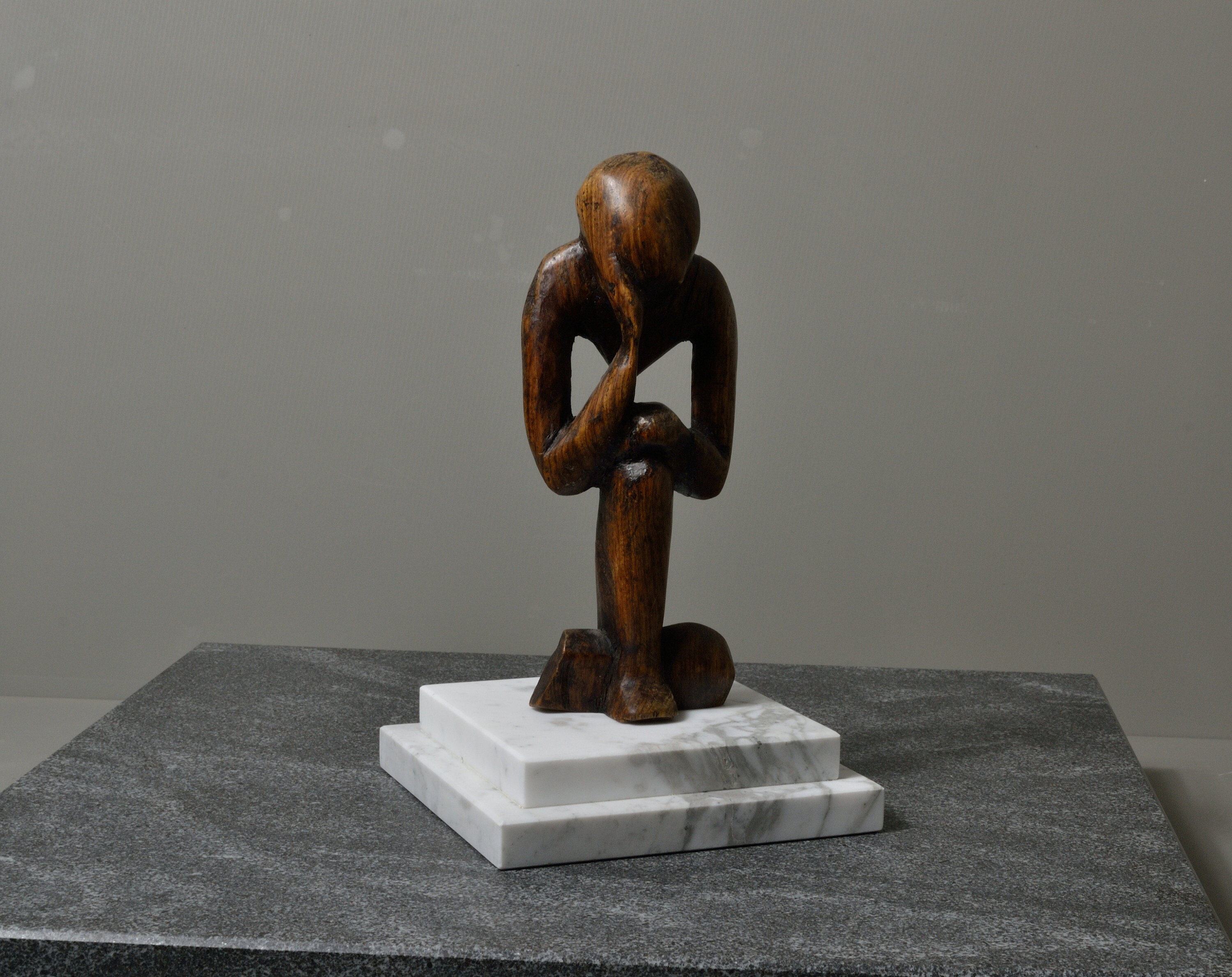 white base sculpture