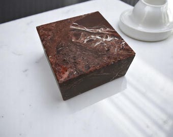 Red Marble Sculpture Display Stand: Art Gallery Decor (6Wx6Dx3H)
