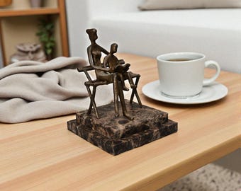 Dark Emperador Marble Modern Art Display Platform: Elegant Sculpture Base for Contemporary Decor