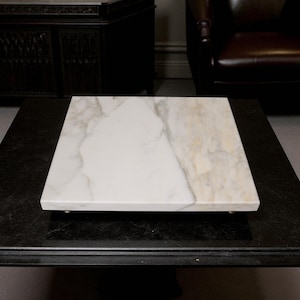 White Marble Turntable Isolation Platform: High-Fidelity Audio Stand