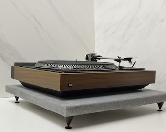 18x18x1.25 Rugged Concrete Turntable Stand, White Caesarstone Turntable Stand, Turntable Shelf, Turntable Table, Turnteble Platform
