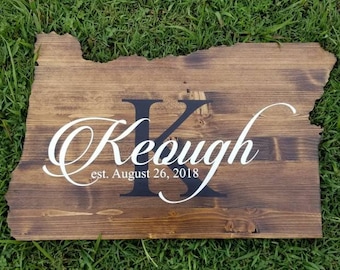 Oregon Wood State Outline Personalisiertes Hochzeitsgeschenk Nachname Schild, Festes Schild, 5. Jahrestag Geschenk