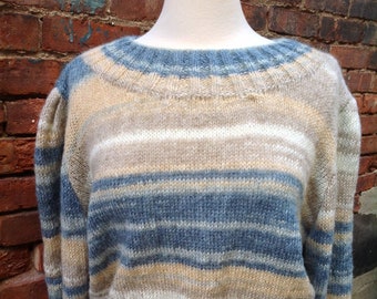 Pull mohair femme, pull ombre, cadeau pour elle, haut mohair rayé bleu