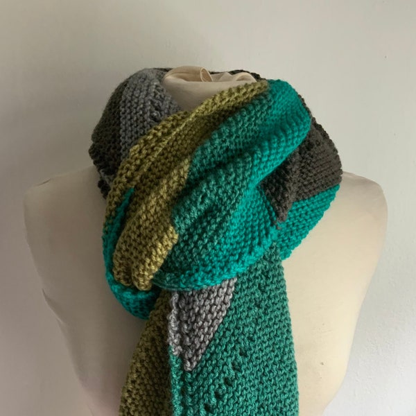Knitted scarf, unisex wrap, diagonal stripes, wool scarf, winter snood