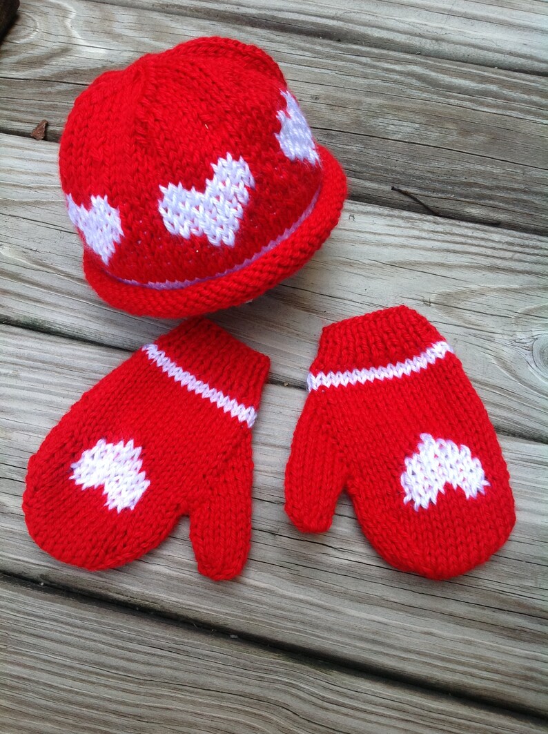 knitted toddler mittens Children beanie and mittens set knitted mittens in red with white hearts valentine/'day child set