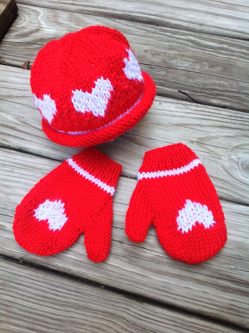 knitted toddler mittens Children beanie and mittens set knitted mittens in red with white hearts valentine/'day child set