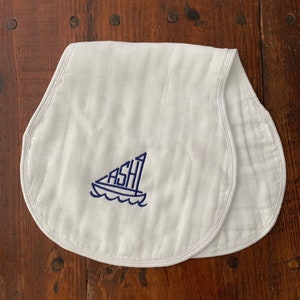 Monogrammed Organic Cotton Muslin Burp Cloth| Preppy Burp Cloth | Peronalized Burp Cloth| Monogrammed Burp Diaper