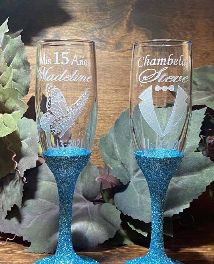 Horizontal Fantasie Wochentags quinceanera toasting glasses Hobby