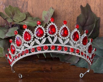 Red Tiaras: Quinceanera, Weddings, Birthdays, Coronas para Quinceañera, Proms, Every Occasion