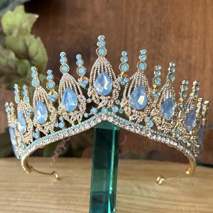 Light Blue and Gold Tiara Quinceañera Tiara Wedding Tiara Birthday Coronas para Quinceañera Elegant Tiaras for Every Occasion Prom Tiaras