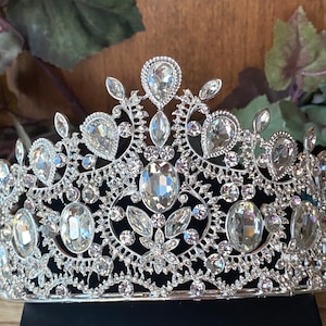 Silver Crystal Tiara Quinceanera Tiara Wedding Tiara Princess Coronation Tiara Birthday Tiara Sweet 15 Coronas para Quinceañera Prom Tiaras