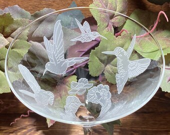 Unique Hummingbird Martini Glass: Personalized Birthday Gift, Hand Carving, Hummingbird Lovers