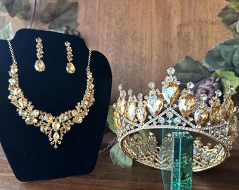 Champagne on Gold Tiara & Necklace Set: Quinceanera, Wedding, Birthday, Coronas para Quinceañera, Prom