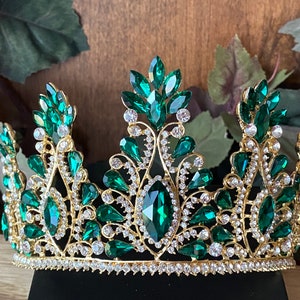 Emerald Green and Crystal Tiara Quinceanera Tiara Bridal Tiara Wedding Tiara Emerald Quinceanera Tiara