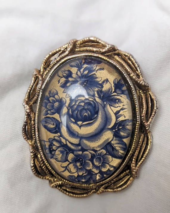 Blue and Gold Rose Cameo Vintage Brooche - image 1