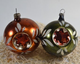 Mercury Glass Ornaments  2 Czechoslovakia Triple Star Indent Copper Deep Green Mid Century Retro