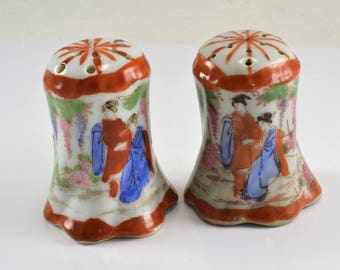 Geisha Salt Pepper Shakers - Fine Porcelain Hanging Wisteria - Oriental Japan Decor